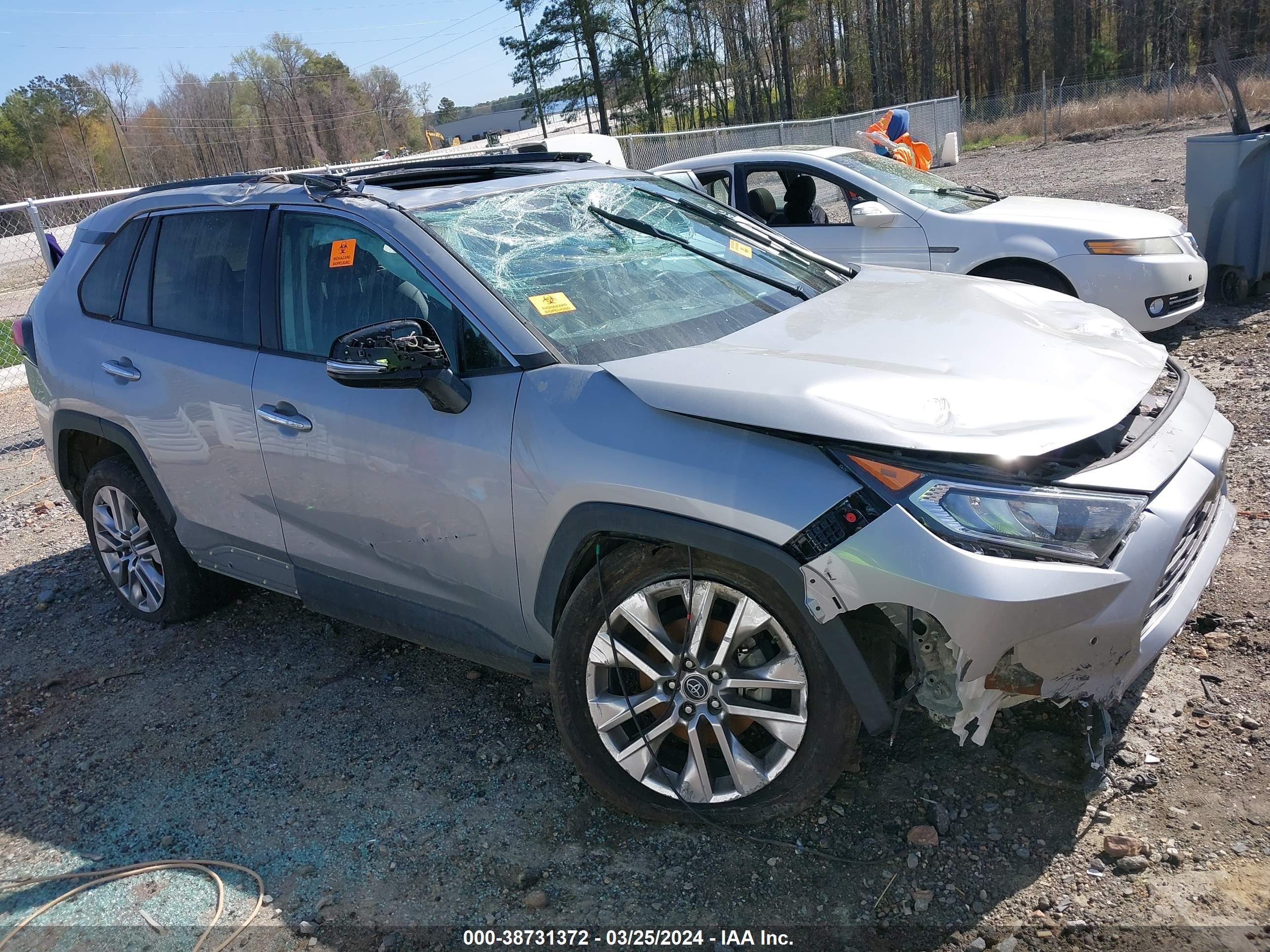 TOYOTA RAV 4 2019 2t3n1rfv8kw002863