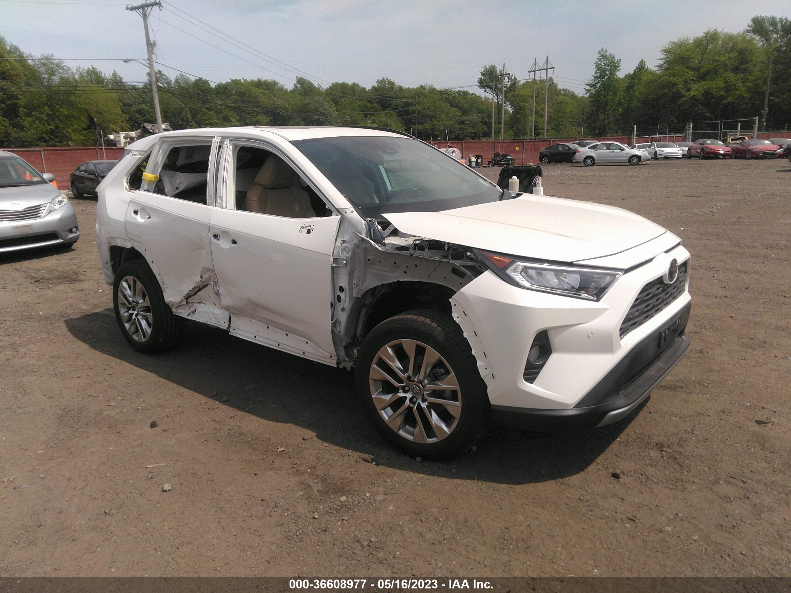 TOYOTA RAV 4 2019 2t3n1rfv8kw018335