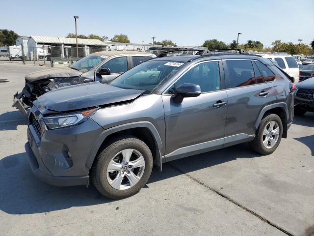 TOYOTA RAV4 XLE 2021 2t3p1rfv0mc205162