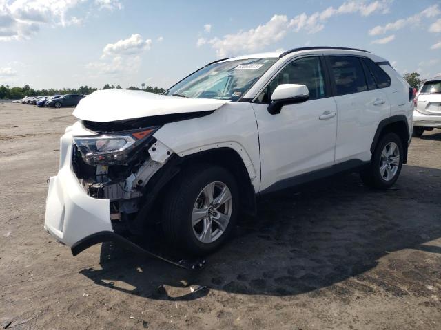 TOYOTA RAV4 XLE 2020 2t3p1rfv1lc117171