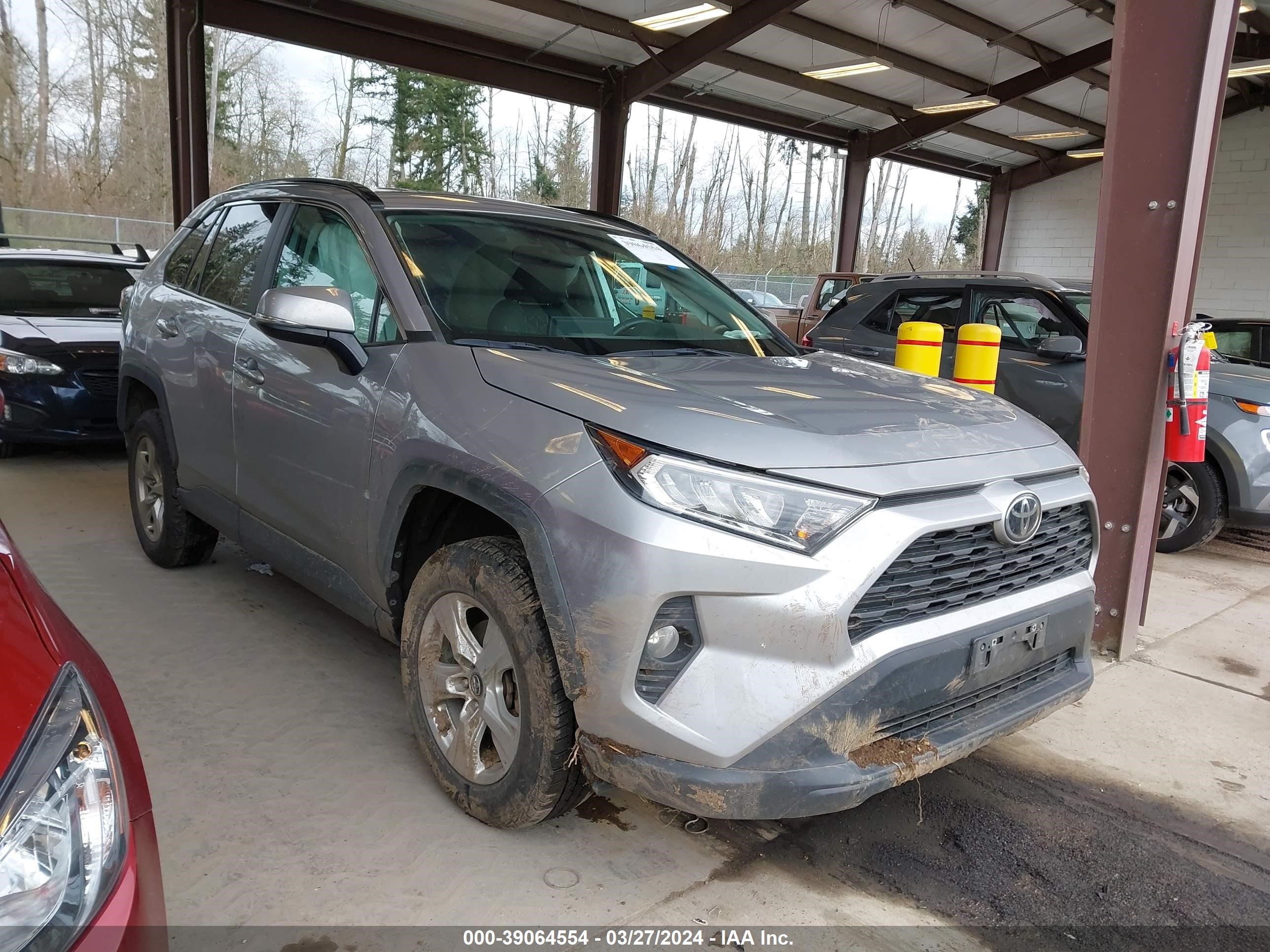 TOYOTA RAV 4 2021 2t3p1rfv1mc168106