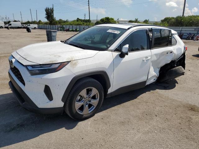 TOYOTA RAV4 XLE 2022 2t3p1rfv1nc313324