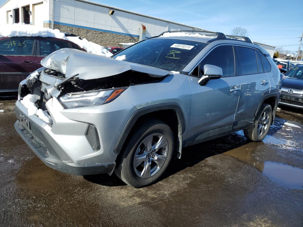 TOYOTA RAV 4 2022 2t3p1rfv1nw296071