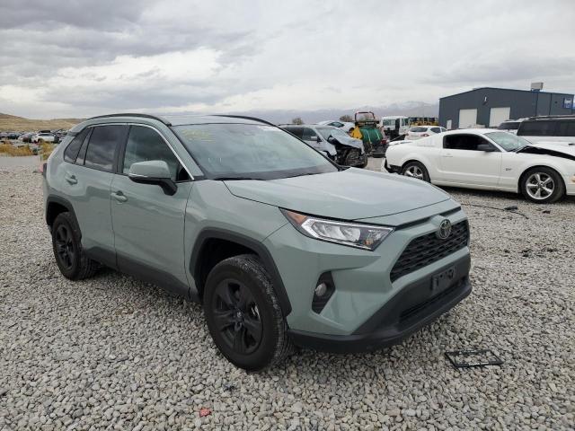 TOYOTA RAV4 XLE 2020 2t3p1rfv2lc063282