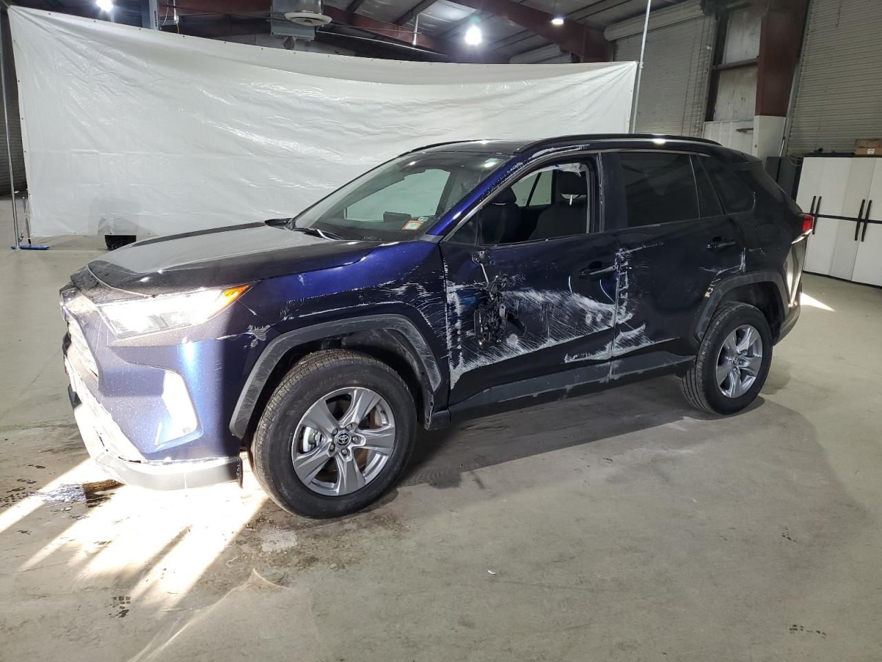 TOYOTA RAV 4 2024 2t3p1rfv2rw412027