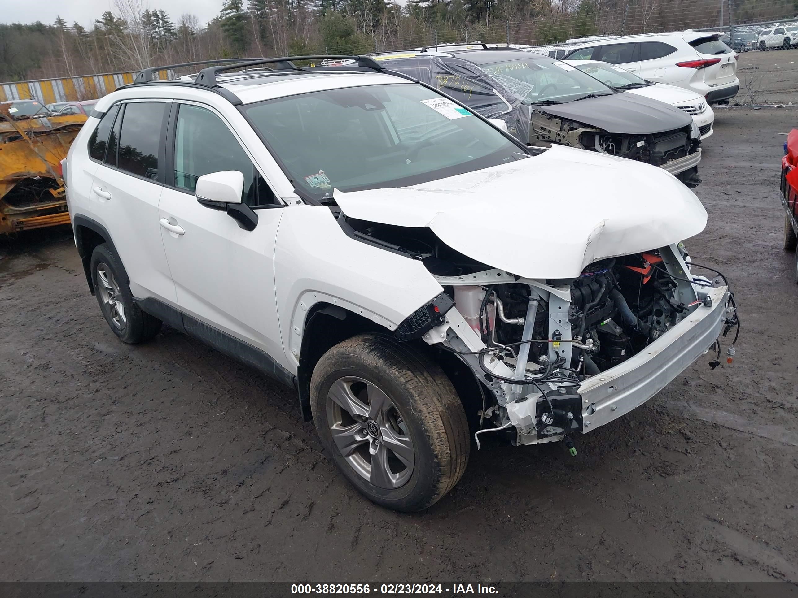 TOYOTA RAV 4 2022 2t3p1rfv3nc307220