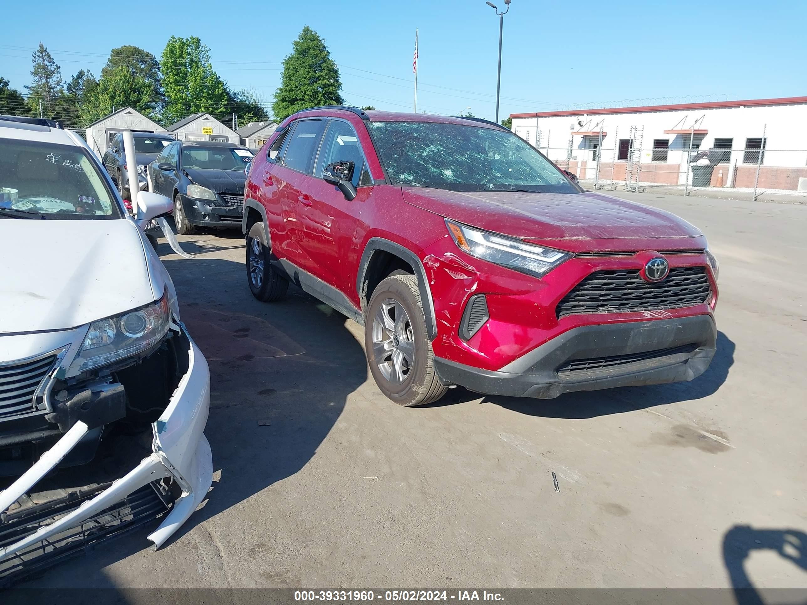 TOYOTA RAV 4 2022 2t3p1rfv3nw283421