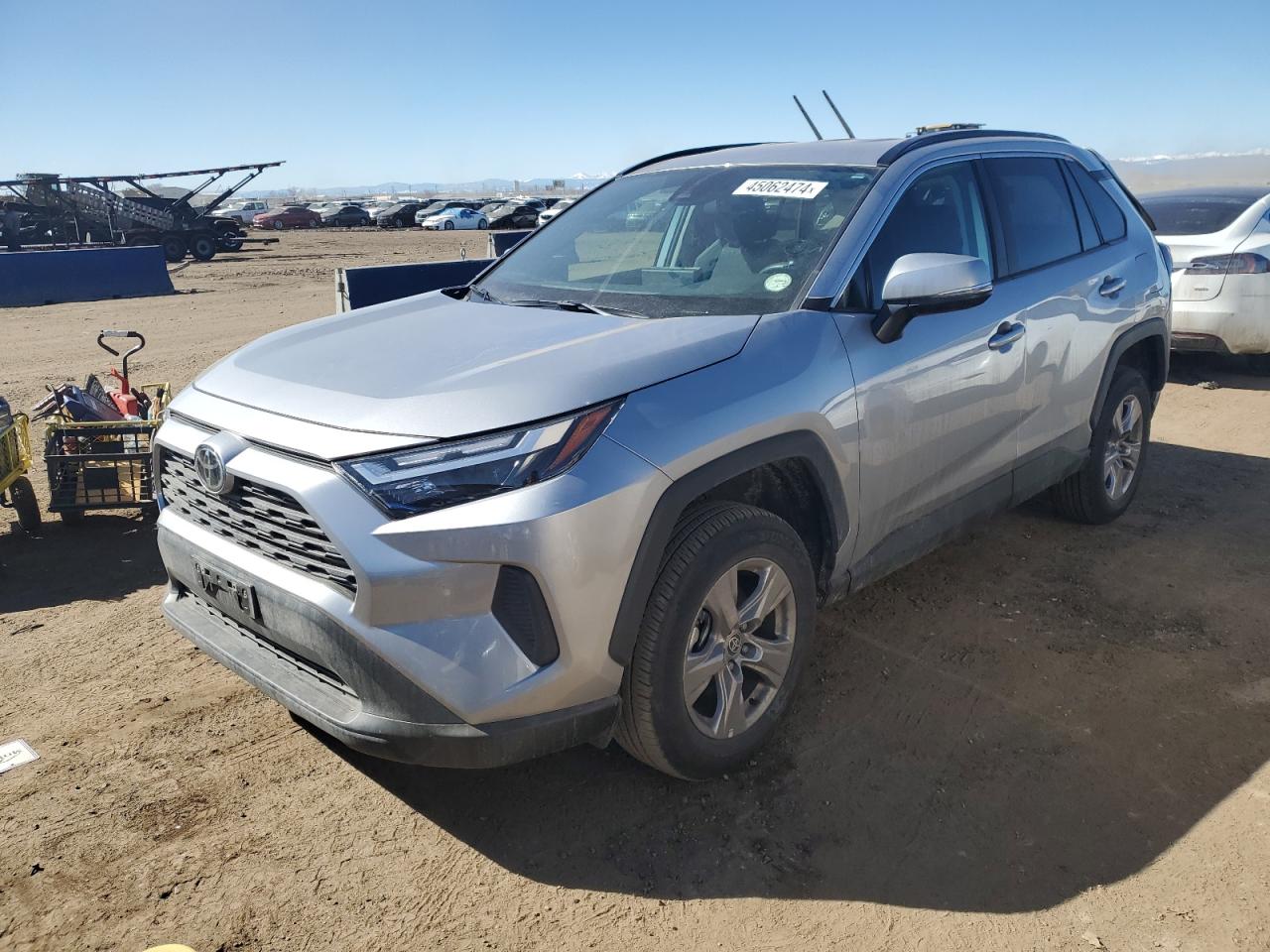 TOYOTA RAV 4 2023 2t3p1rfv3pc332444