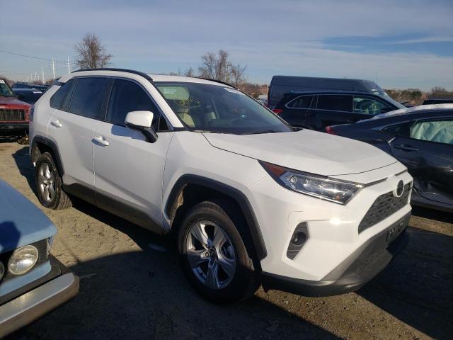 TOYOTA RAV4 XLE 2021 2t3p1rfv4mc173347