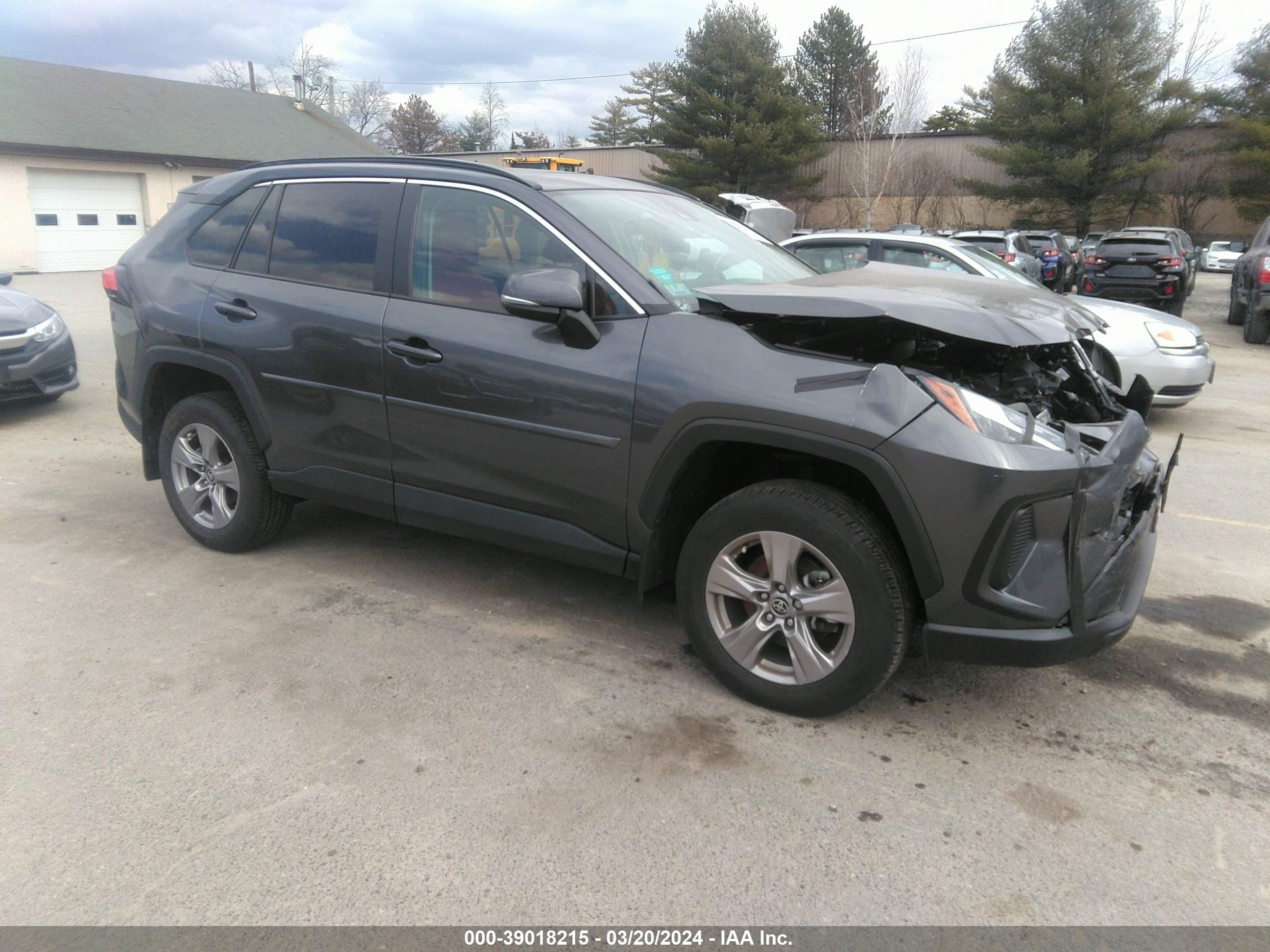 TOYOTA RAV 4 2022 2t3p1rfv4nc294378