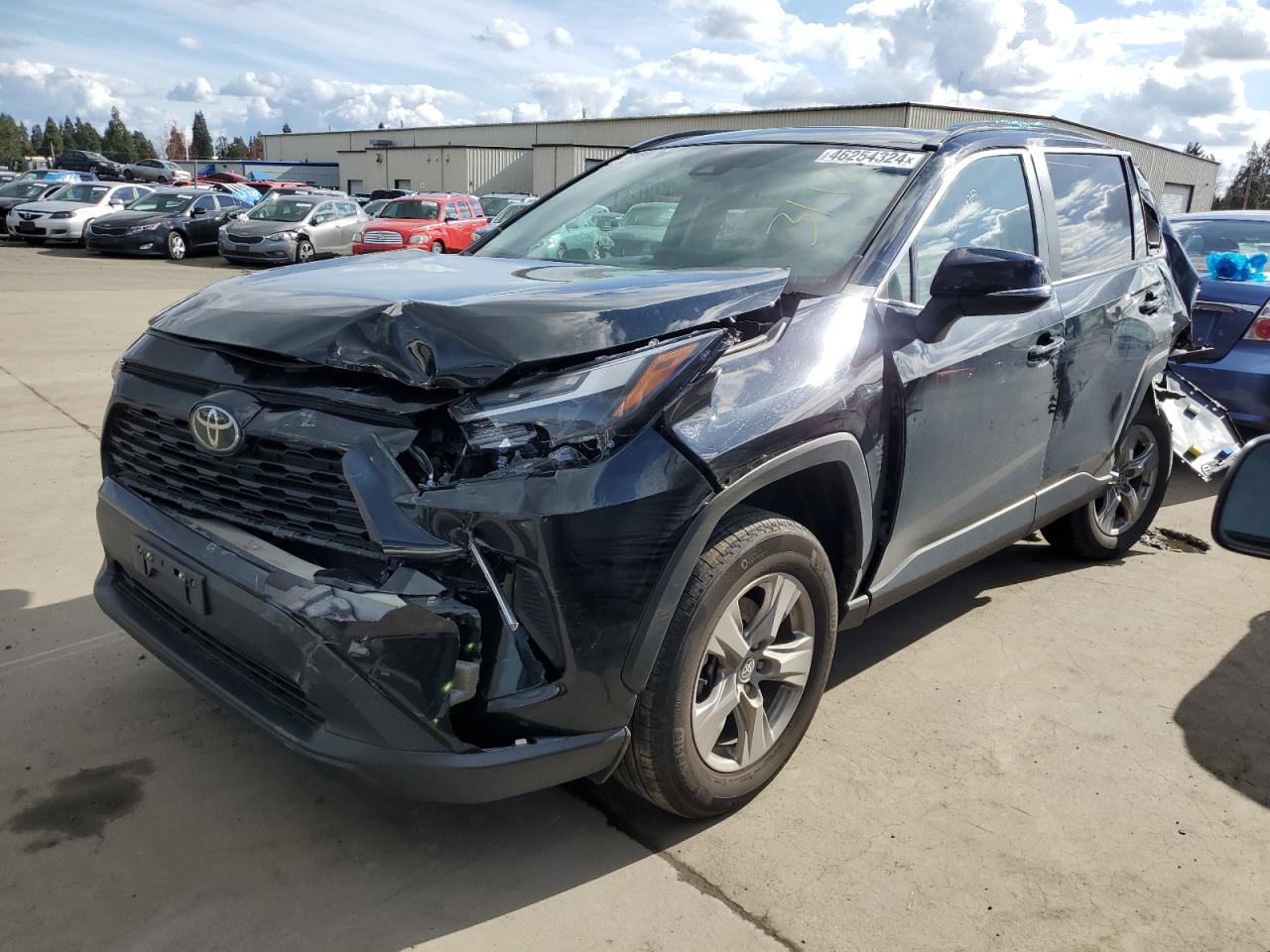 TOYOTA RAV 4 2022 2t3p1rfv5nw251148