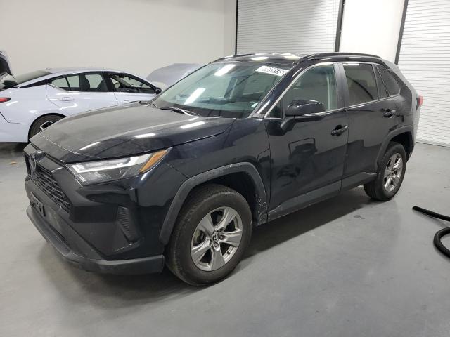 TOYOTA RAV4 XLE 2022 2t3p1rfv5nw285817