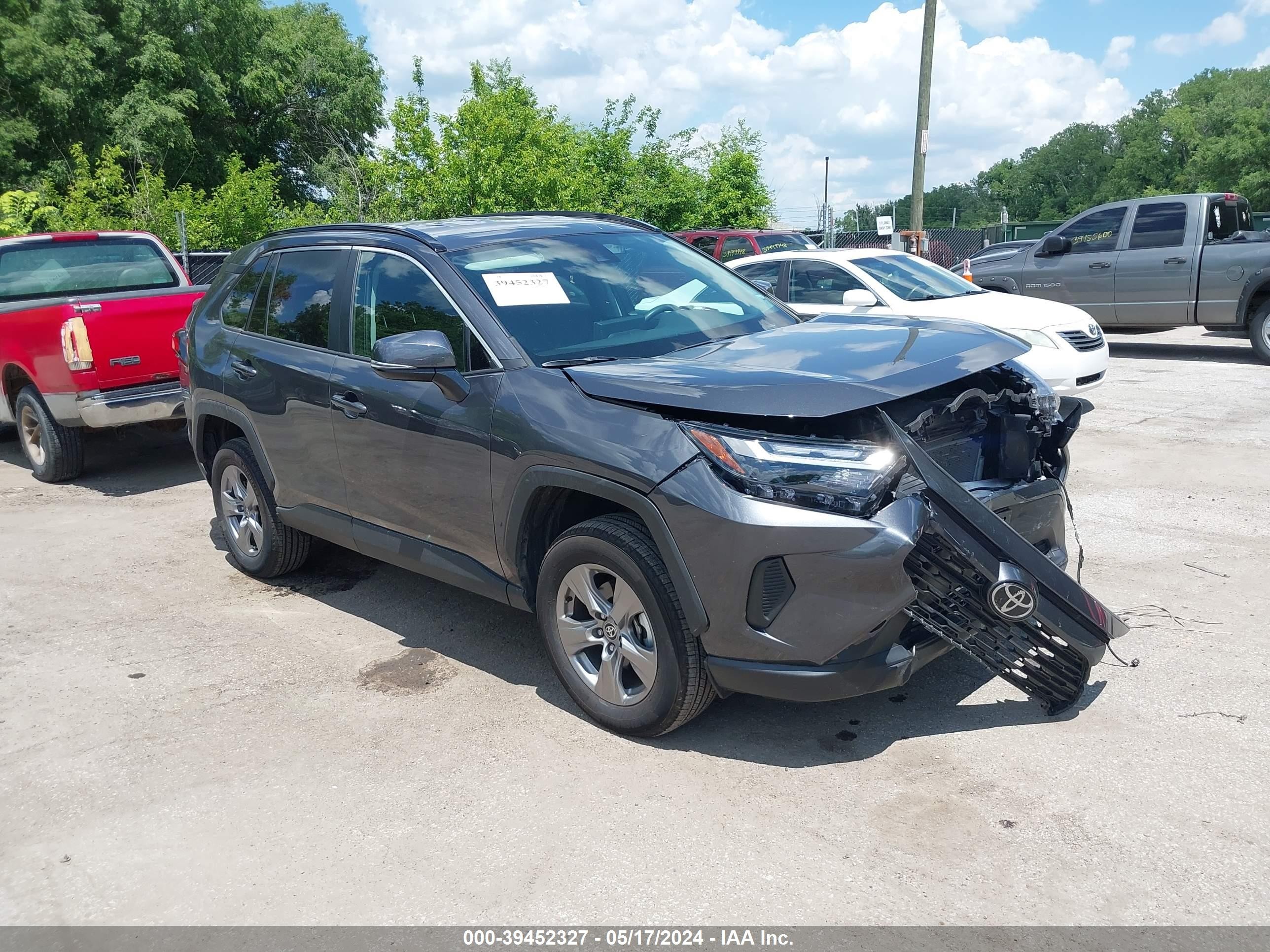 TOYOTA RAV 4 2024 2t3p1rfv6rw417828