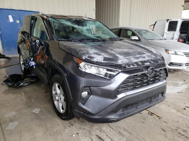 TOYOTA RAV4 XLE 2020 2t3p1rfv7lc084581