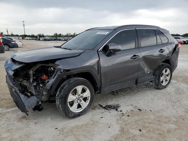 TOYOTA RAV4 XLE 2020 2t3p1rfv7lc118972