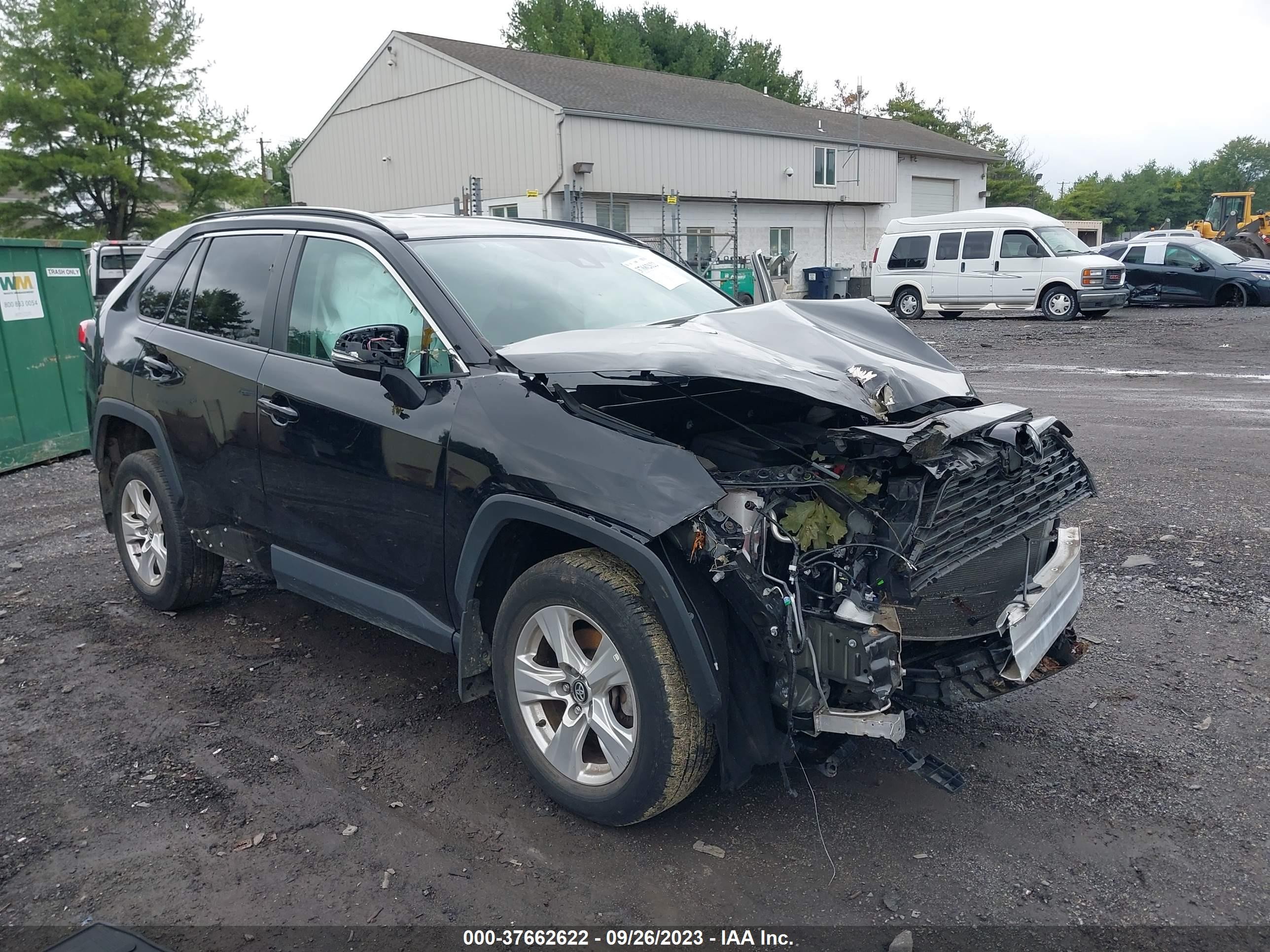 TOYOTA RAV 4 2021 2t3p1rfv7mc164447