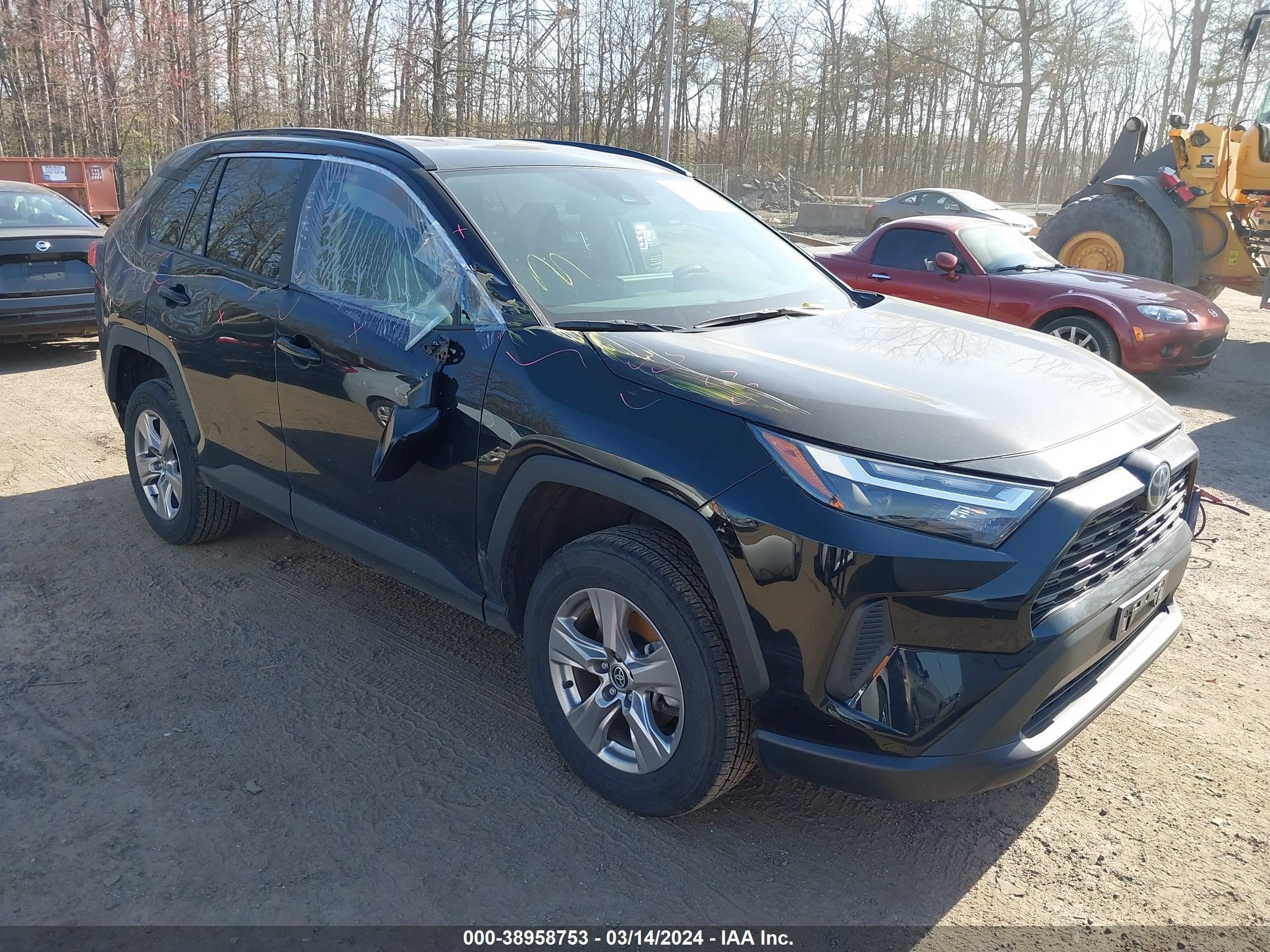 TOYOTA RAV 4 2023 2t3p1rfv8pw365843