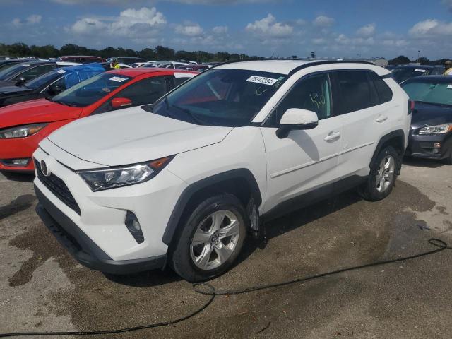 TOYOTA RAV4 XLE 2020 2t3p1rfvxlc107612