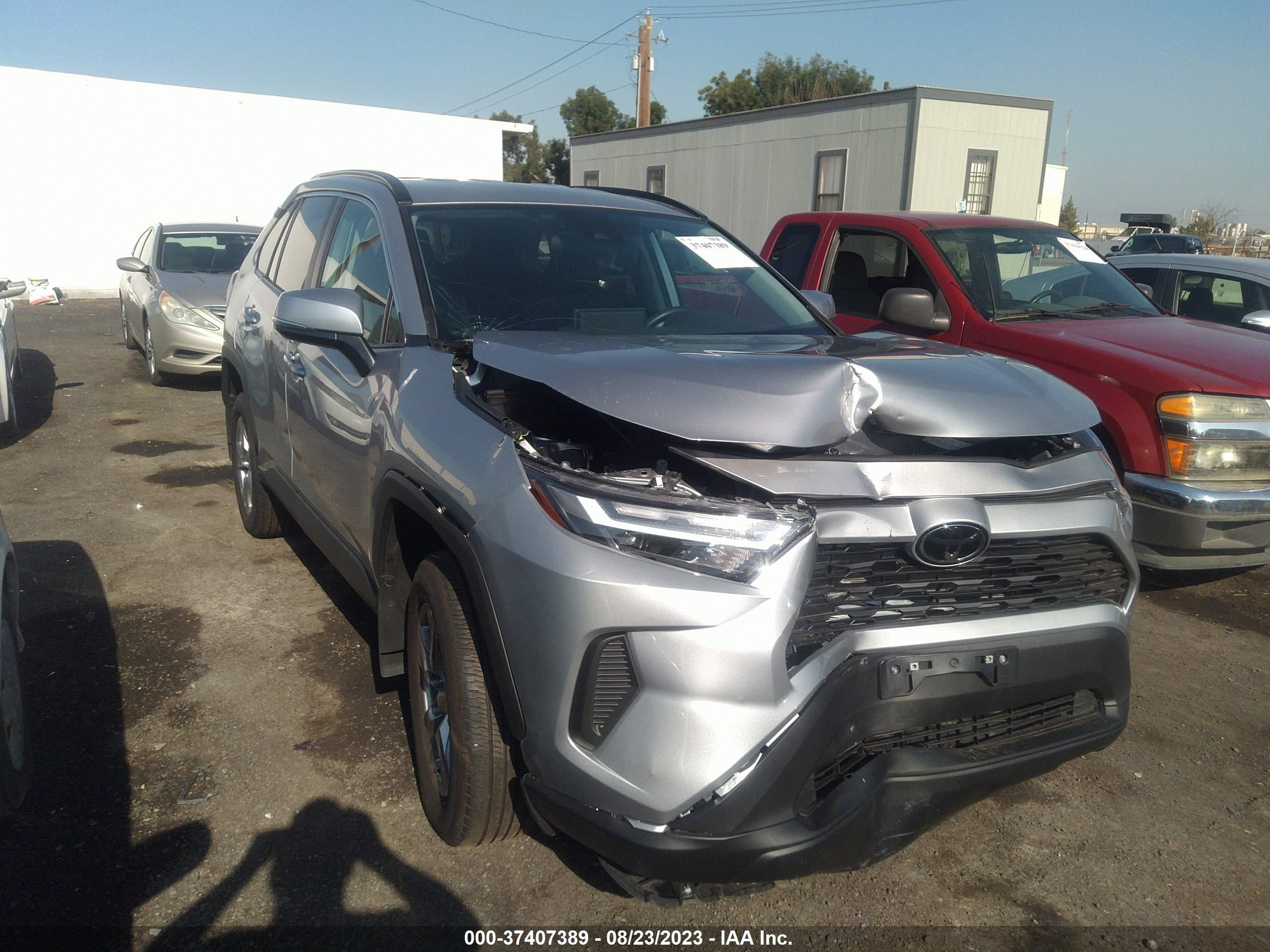 TOYOTA RAV 4 2023 2t3p1rfvxpc364193