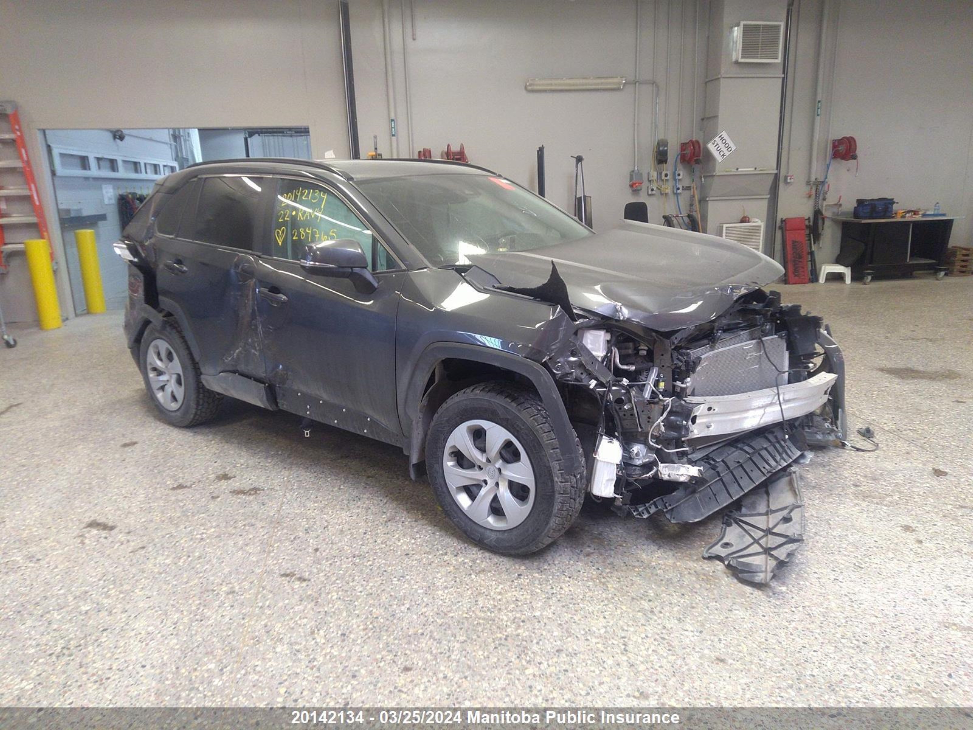 TOYOTA RAV 4 2022 2t3r1rfv4nc284765