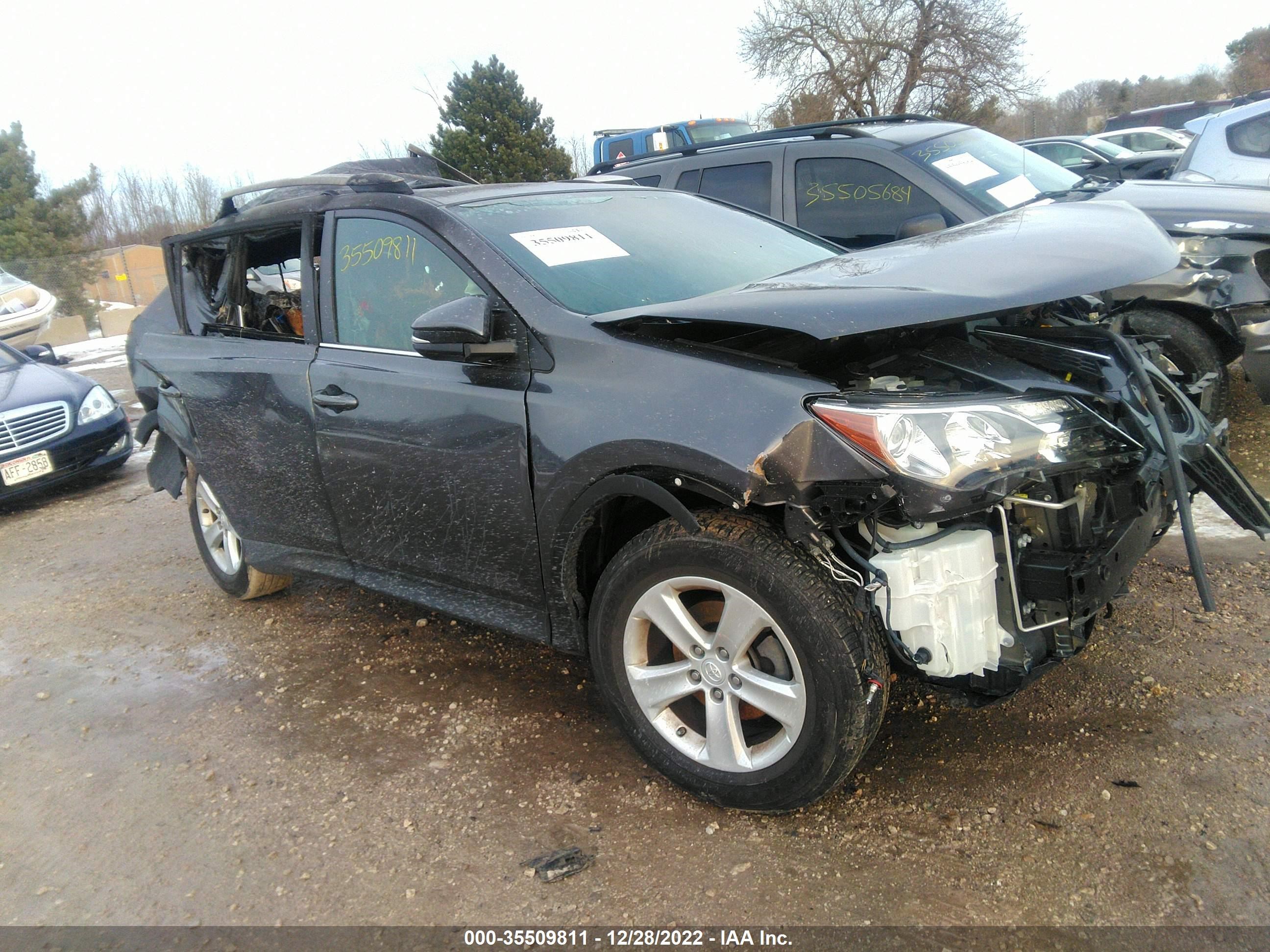 TOYOTA RAV 4 2014 2t3rfrev0ew175026