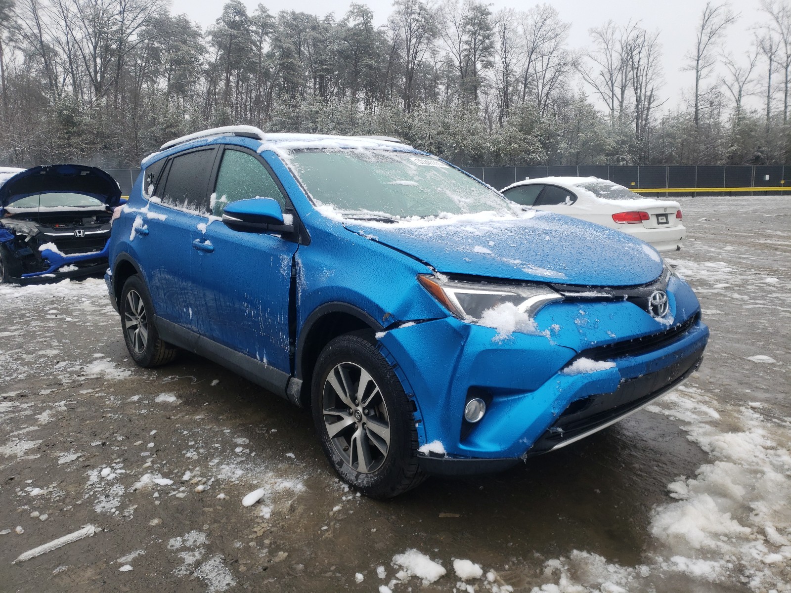 TOYOTA RAV4 XLE 2016 2t3rfrev0gw478181