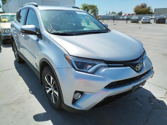 TOYOTA RAV4 XLE 2017 2t3rfrev0hw549929