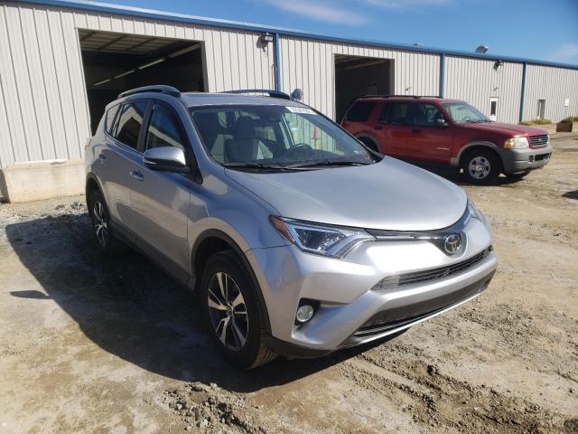 TOYOTA RAV4 XLE 2017 2t3rfrev0hw599648