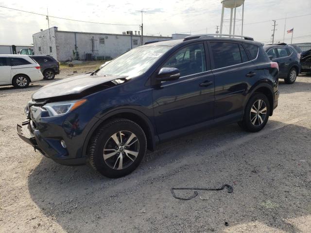 TOYOTA RAV4 XLE 2017 2t3rfrev0hw622524