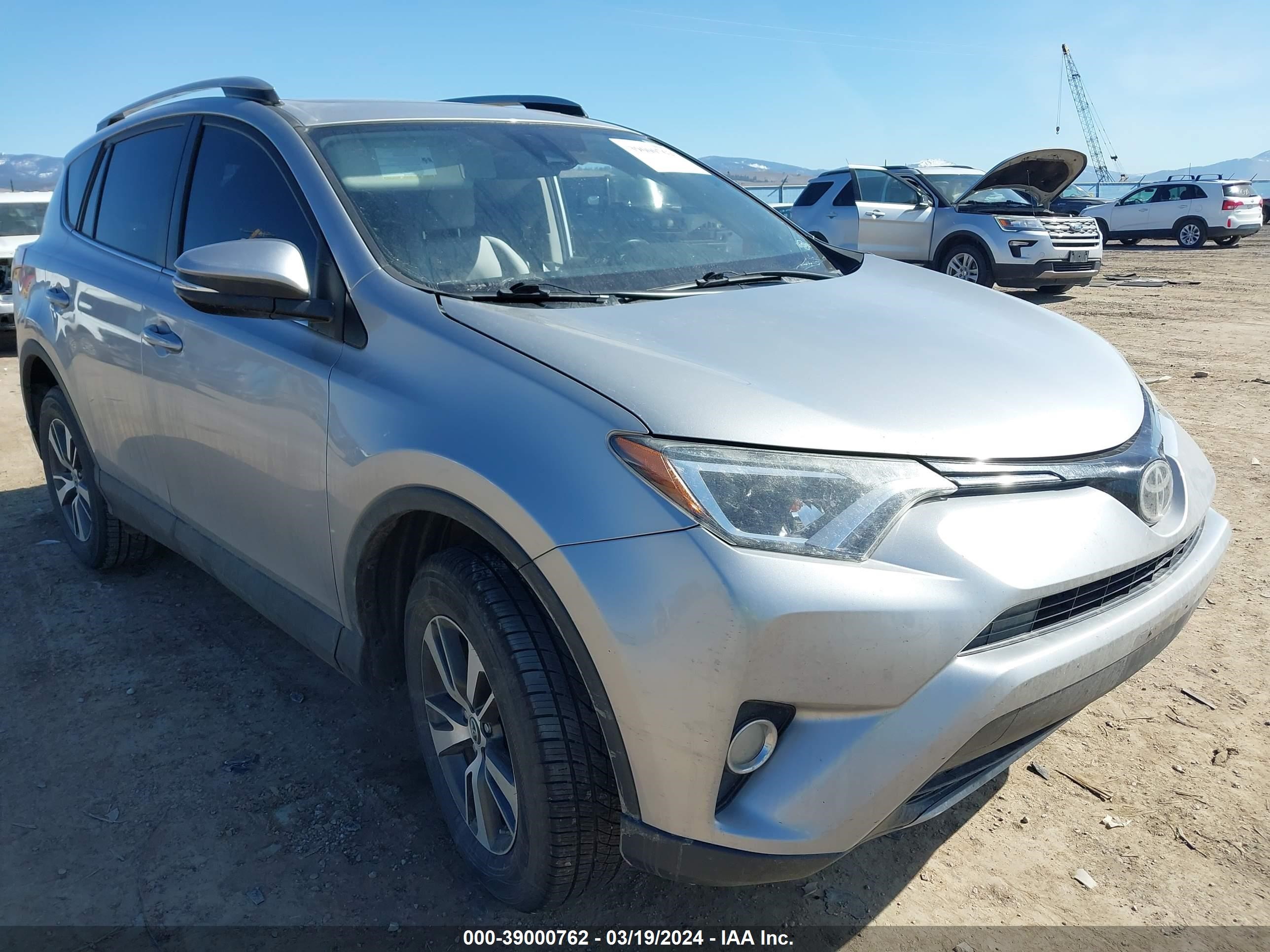 TOYOTA RAV 4 2018 2t3rfrev0jw698105