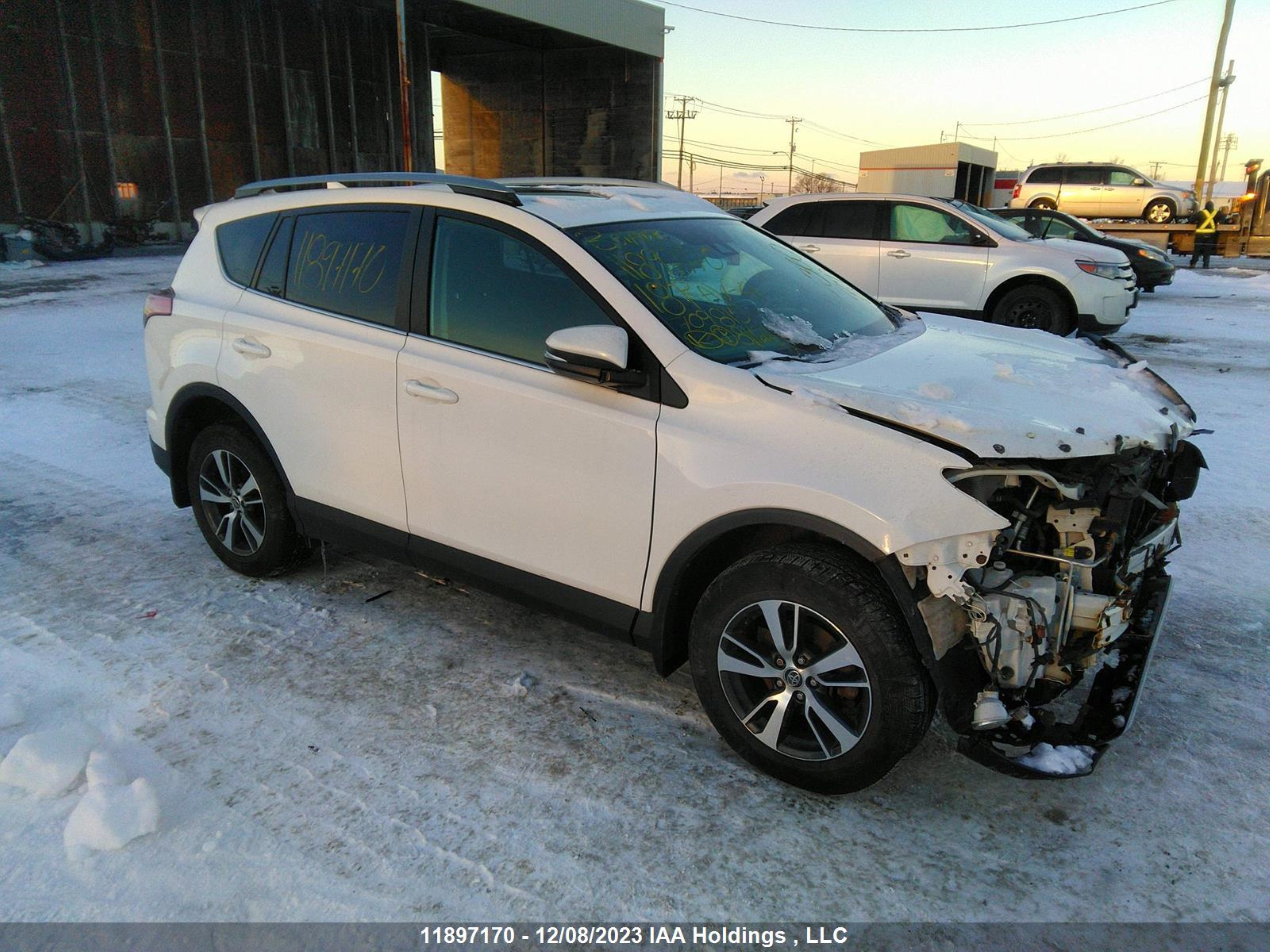 TOYOTA RAV 4 2018 2t3rfrev0jw709815