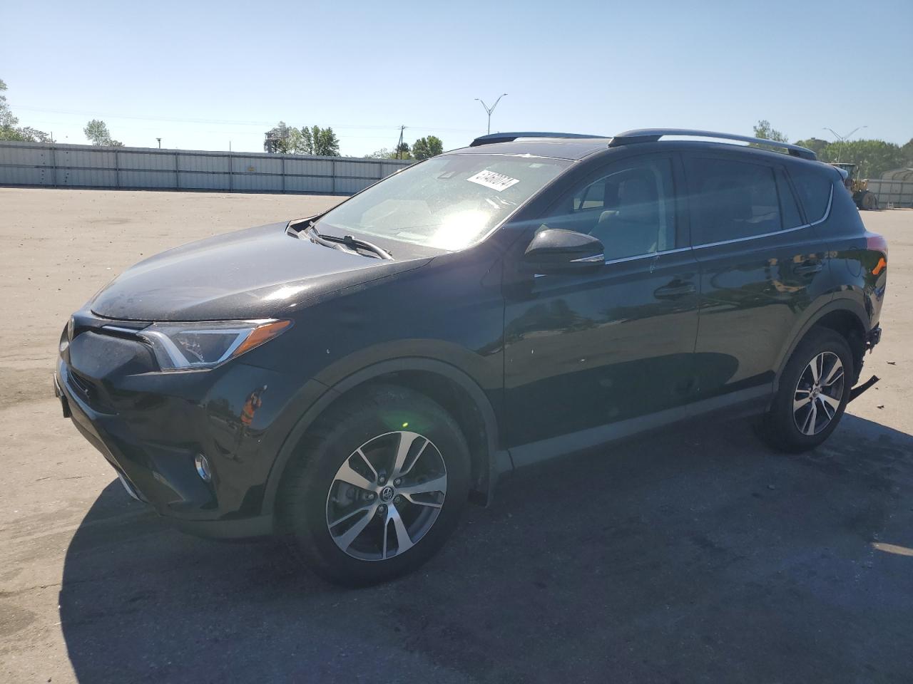 TOYOTA RAV 4 2018 2t3rfrev0jw761963