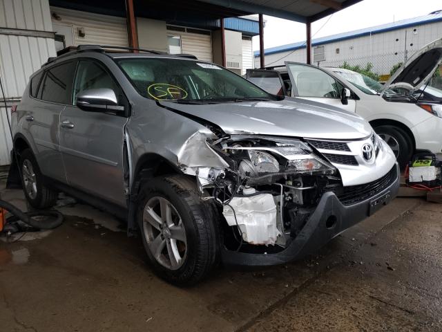 TOYOTA RAV4 XLE 2014 2t3rfrev1ew165217