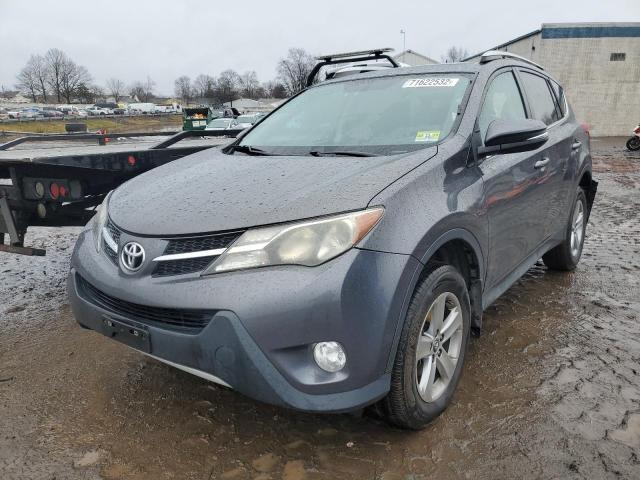 TOYOTA RAV4 XLE 2015 2t3rfrev1fw237079