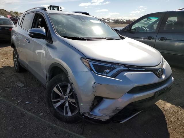 TOYOTA RAV4 XLE 2017 2t3rfrev1hw556050