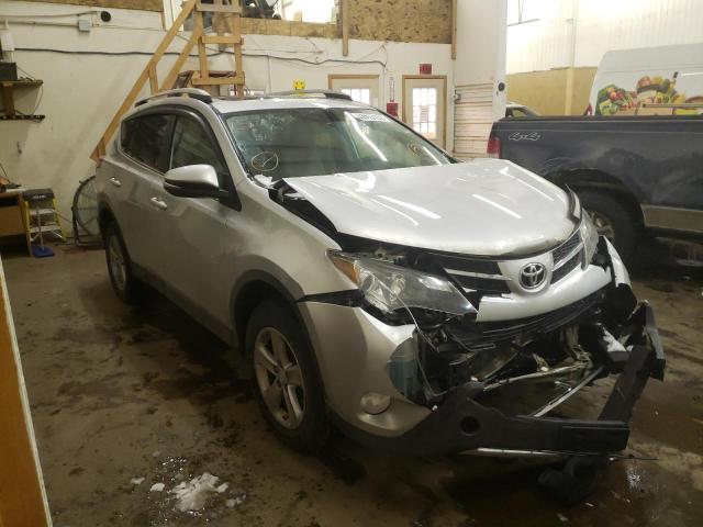 TOYOTA RAV4 XLE 2014 2t3rfrev2ew145428