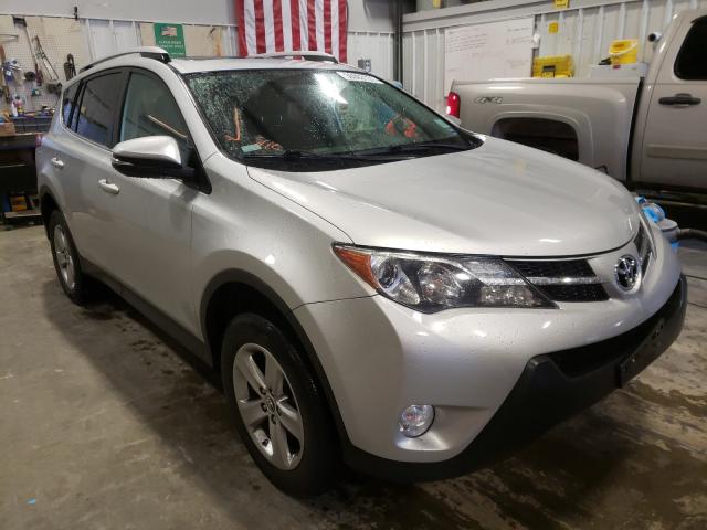 TOYOTA RAV4 XLE 2015 2t3rfrev2fw316051