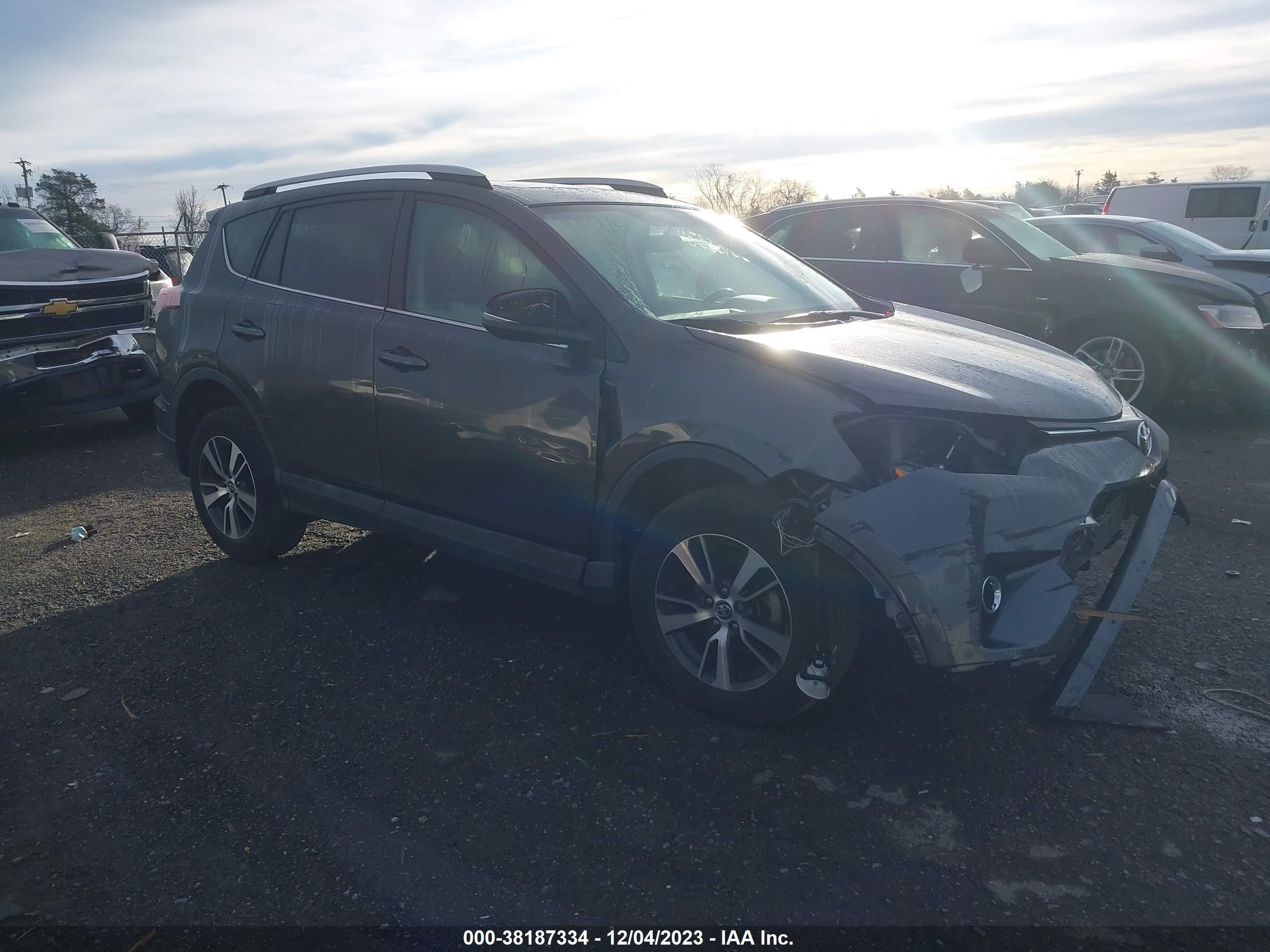 TOYOTA RAV 4 2016 2t3rfrev2gw528515