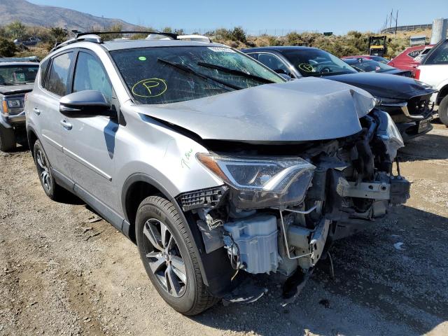 TOYOTA RAV4 XLE 2017 2t3rfrev2hw562584