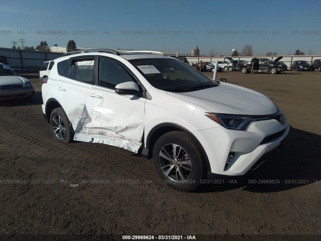 TOYOTA RAV4 2017 2t3rfrev2hw588781