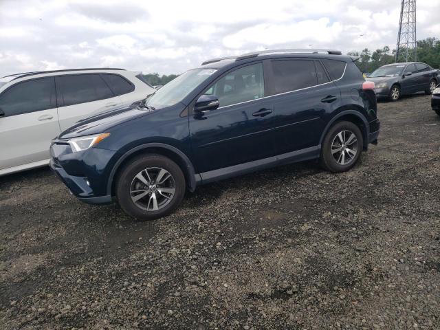 TOYOTA RAV4 XLE 2017 2t3rfrev2hw657954