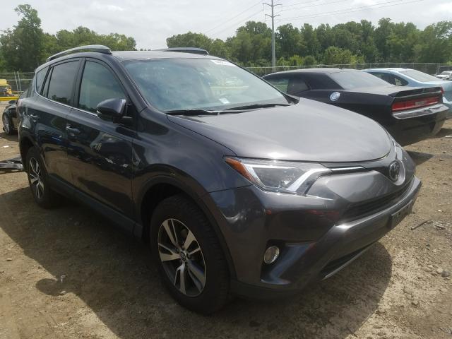 TOYOTA RAV4 XLE 2017 2t3rfrev2hw690811