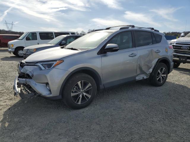 TOYOTA RAV4 ADVEN 2018 2t3rfrev2jw817160