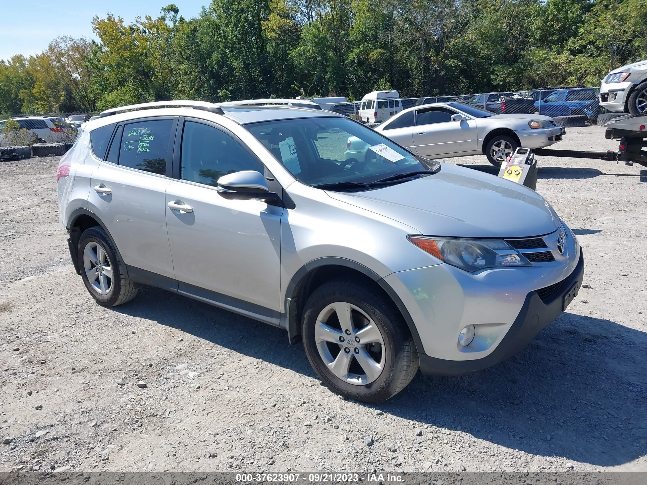 TOYOTA RAV 4 2014 2t3rfrev3ew206902