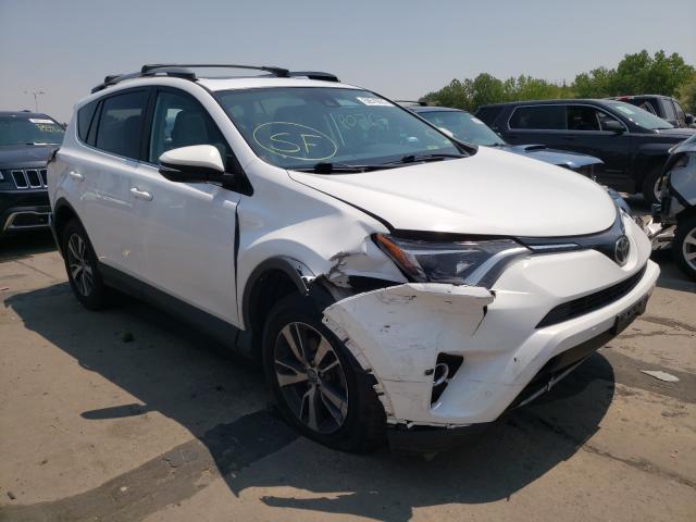 TOYOTA RAV4 XLE 2017 2t3rfrev3hw609444