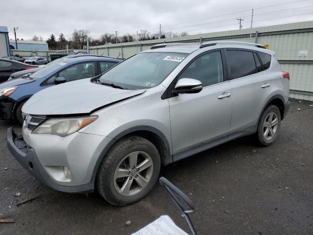 TOYOTA RAV4 XLE 2015 2t3rfrev4fw357491