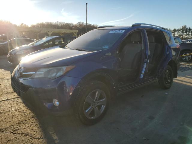 TOYOTA RAV4 XLE 2015 2t3rfrev4fw372220