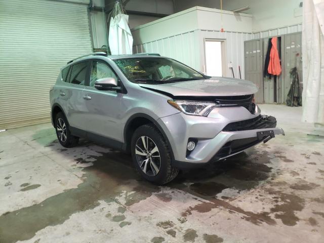 TOYOTA RAV4 XLE 2017 2t3rfrev4hw636684