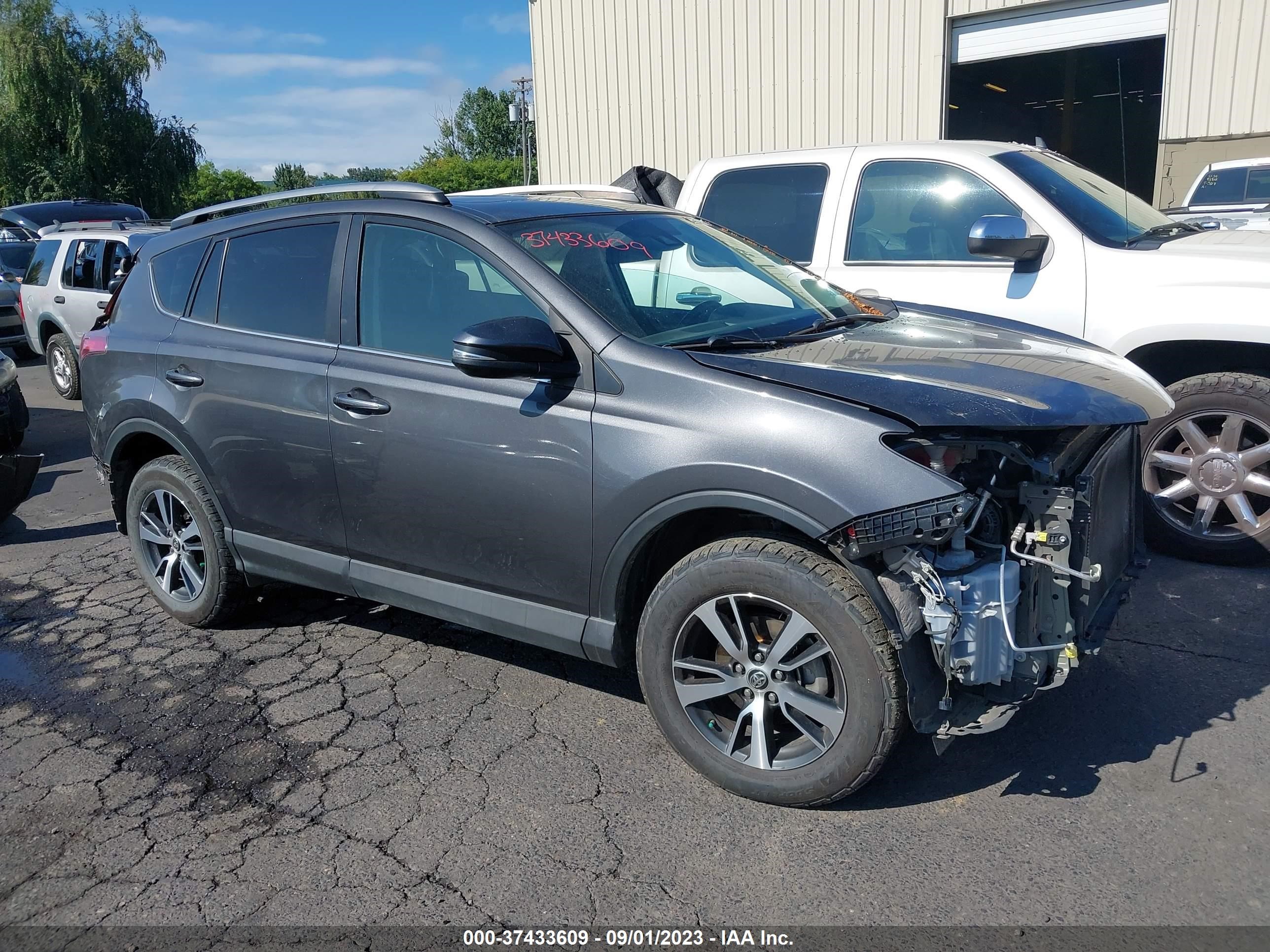 TOYOTA RAV 4 2018 2t3rfrev6jw848444