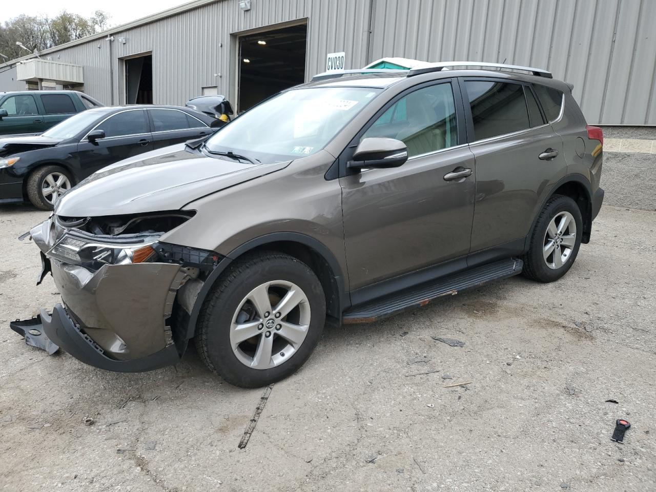 TOYOTA RAV 4 2015 2t3rfrev7fw385219